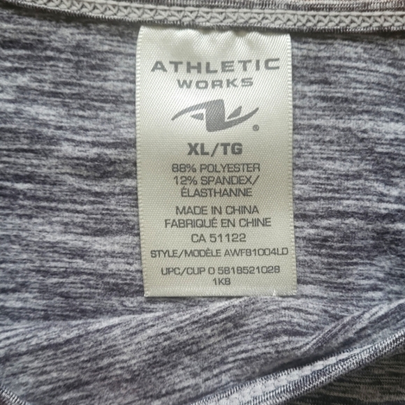 Athletic Works Women's XL Stretch Grey Long Sleeve Shirt - Comfortable - Picture 4 of 7